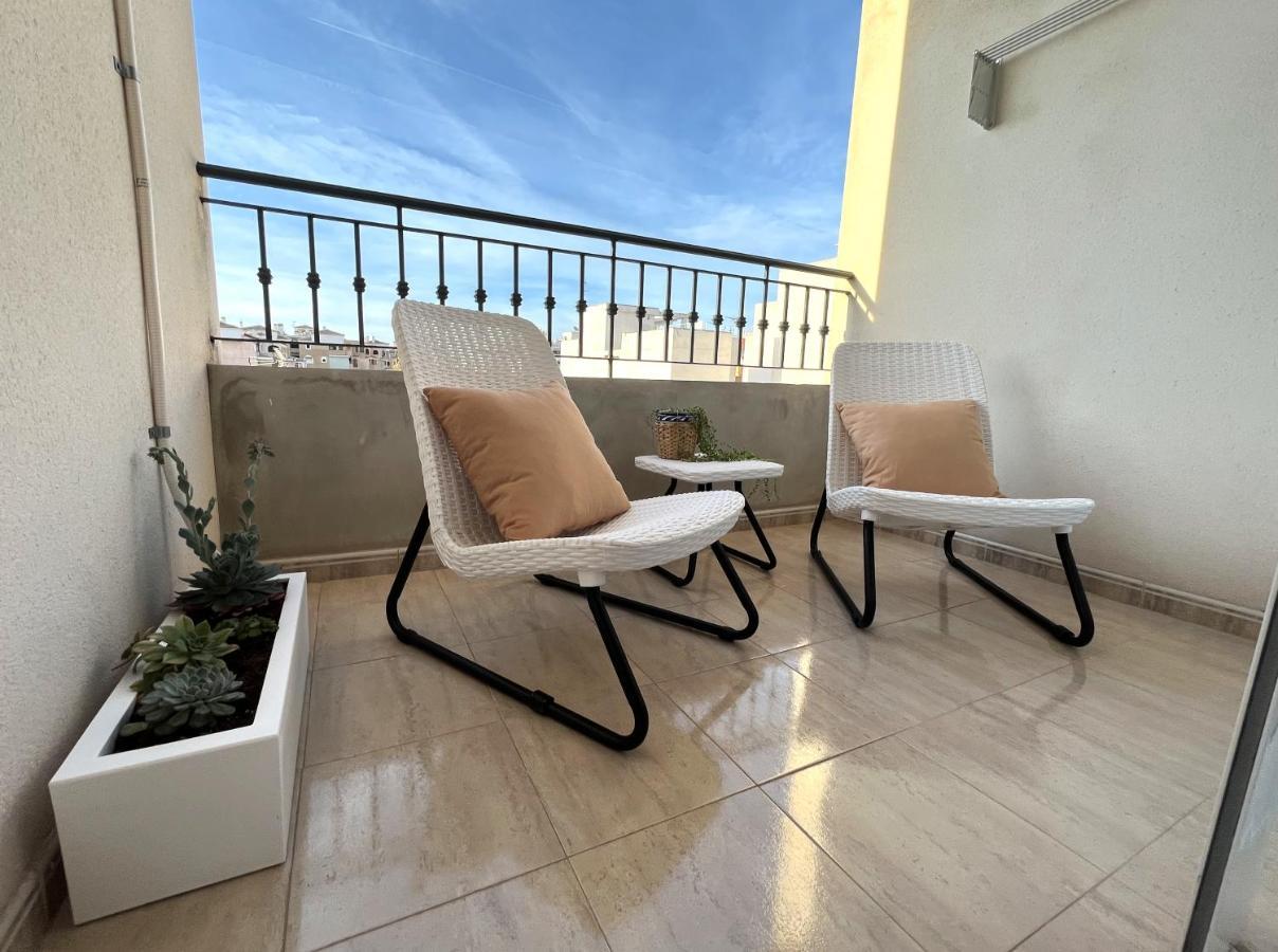 Salty Apartment Torrevieja Extérieur photo